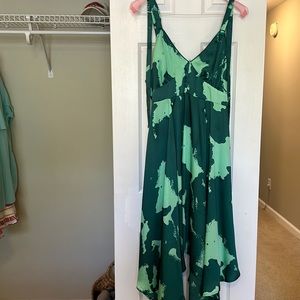 green two toned asymmetrical hem dress